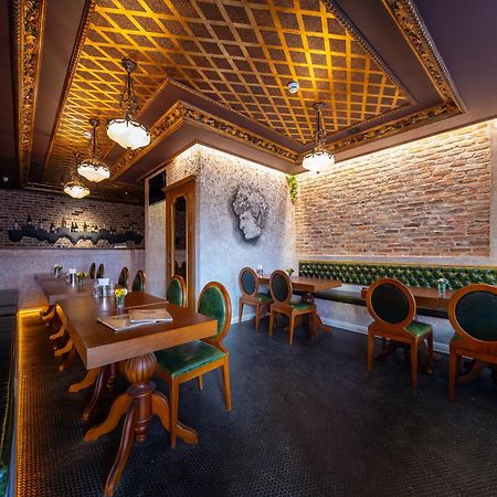 Tria Elegance Istanbul Hotel Екстериор снимка