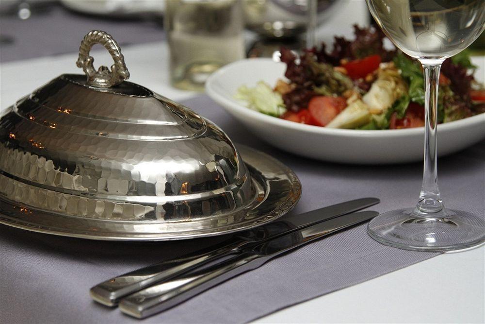 Tria Elegance Istanbul Hotel Екстериор снимка