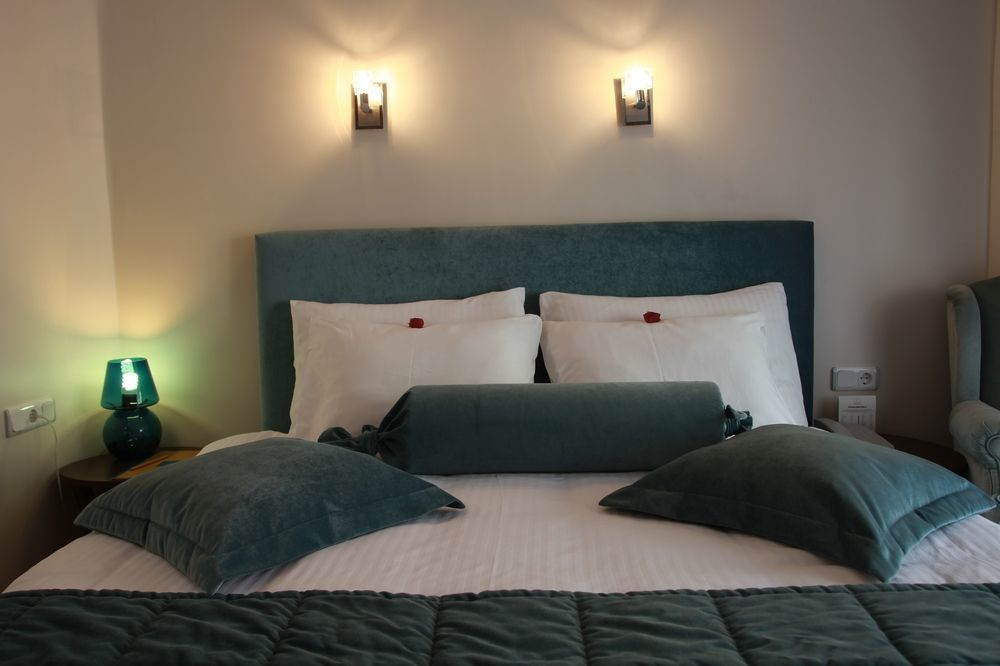 Tria Elegance Istanbul Hotel Екстериор снимка