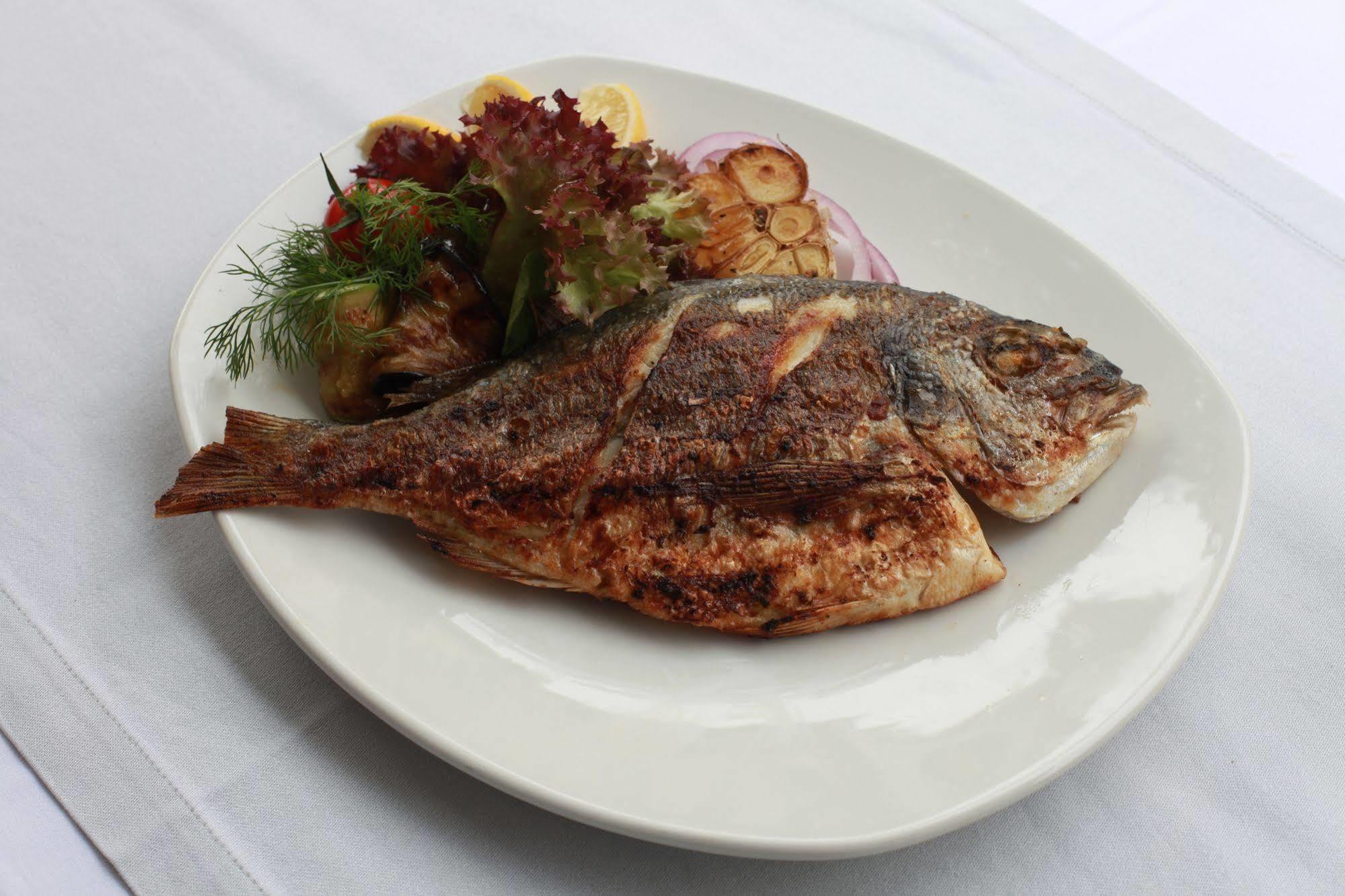 Tria Elegance Istanbul Hotel Екстериор снимка